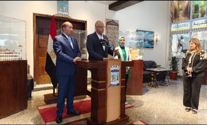 محافظة الإسكندرية تعقد اجتماعًا صحفيًا لاستعراض المبادرة الوطنية للمشروعات الخضراء الذكية