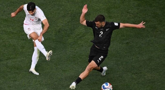 رامين رضائين يحصد جائزة رجل مباراة إيران ونيوزيلندا في كأس العالم