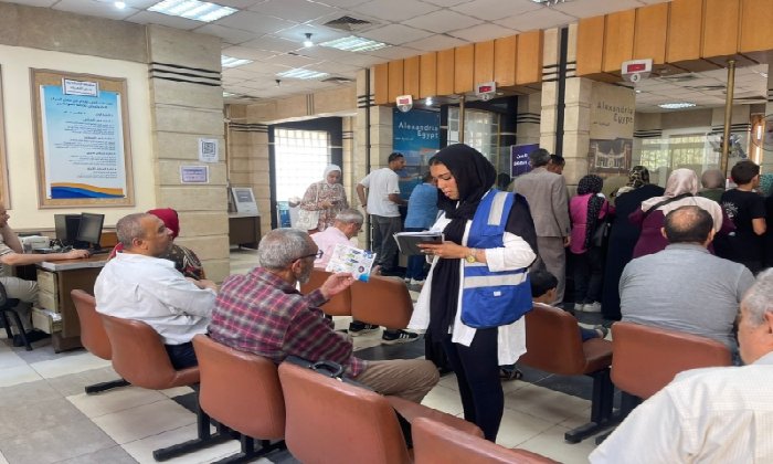 صرف الإسكندرية تنفذ حملة توعية شاملة بمراكز خدمة المواطنين بجميع أحياء المحافظة