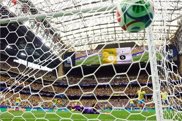 منتخب اليابان يفاجئ البرازيل وينهي الشوط الأول بهدف نظيف