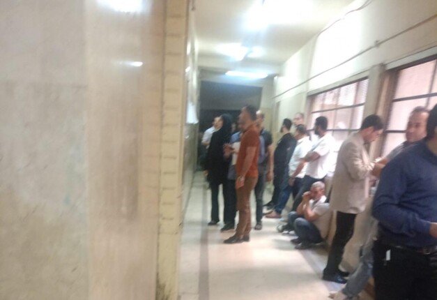 انهيار أسرة الطفلة تيا في أولى جلسات المحاكمة.. بدء نظر قضية السقوط المأساوي بشبرا الخيمة
