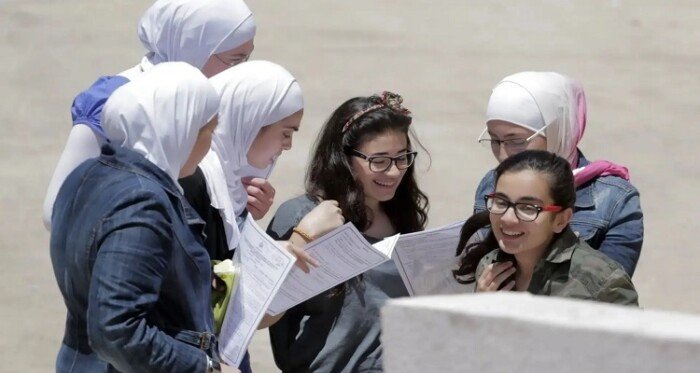 في مستوى الطالب المتوسط.. آراء الطلاب في امتحان التربية الوطنية للثانوية العامة 2026