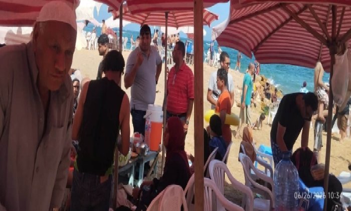 إنقاذ حالتي غرق.. استعدادات مكثفة ورقابة مُشددة على شواطئ الإسكندرية