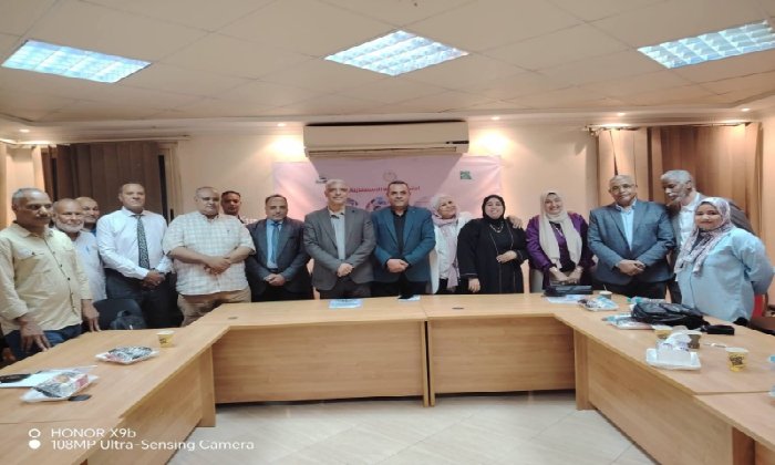 تعليم قنا يطلق خطة تطوير شاملة لـ 69 مدرسة للتعليم المجتمعي