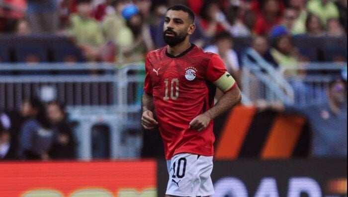 وكيل محمد صلاح يحسم الجدل حول مستقبل النجم المصري برسالة حاسمة