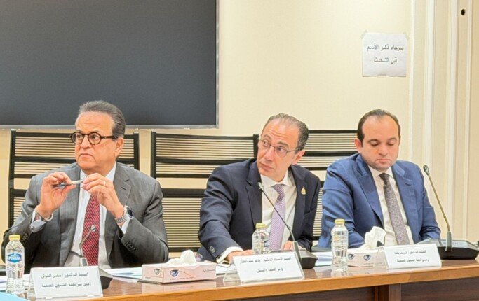 غدًا.. صحة النواب تناقش «آليات صرف ألبان الأطفال» بحضور وزير الصحة