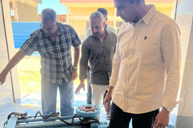 رئيس «مياه البحر الأحمر» يتفقد محطة تحلية القصير ويؤكد على انتظام مواعيد الضخ