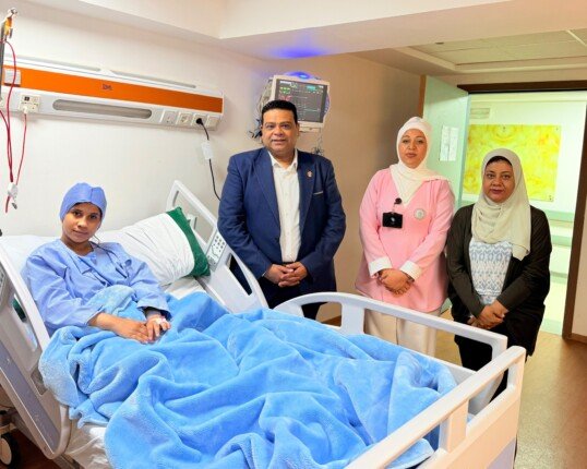الرعاية الصحية: نجاح أول جراحة لزراعة القوقعة لطفلة بجنوب سيناء