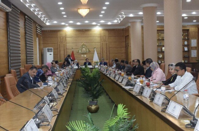 مجلس جامعة بنها يعلن الفائزين بجوائز الجامعة للرواد والتقديرية والتشجيعية والرسائل العلمية