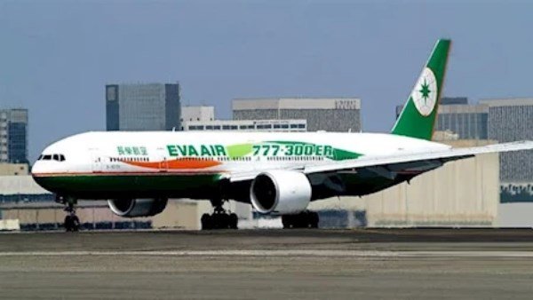 دخان في قمرة القيادة يجبر طائرة «إيرباص A320» على الهبوط الاضطراري في اليابان