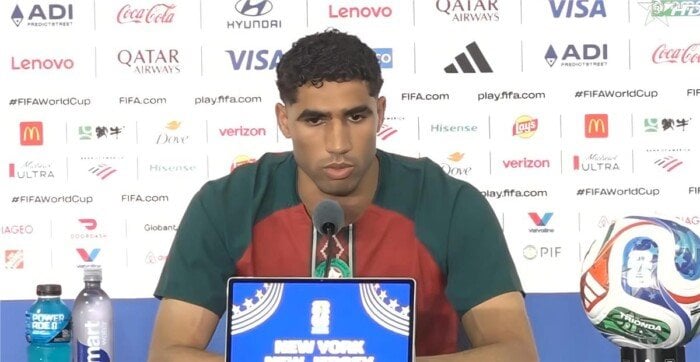 أشرف حكيمي في ورطة.. ضربة قوية لمنتخب المغرب قبل مواجهة اسكتلندا في كأس العالم