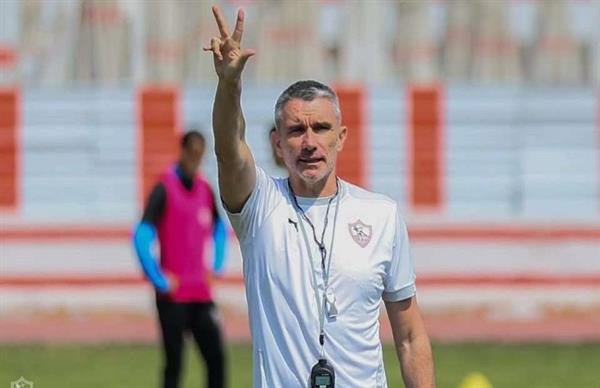 الزمالك يكشف حقيقة التعاقد مع كارتيرون لقيادة الفريق بدوري الأبطال