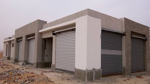فرص استثمارية جديدة.. طرح 30 وحدة تجارية بمواقع مميزة للمزاد العلني