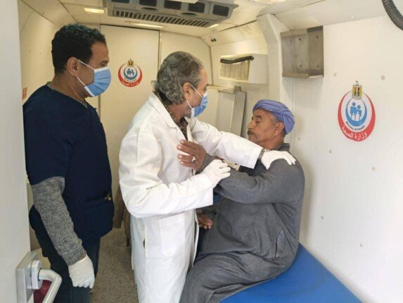 كشف وعلاج بالمجان.. انطلاق قافلة طبية مجانية بقرية «الجرنوس» بالمنيا غدًا