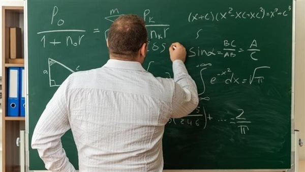 بوابة الوظائف الحكومية.. رابط الاستعلام عن موعد الامتحان الإلكتروني لمسابقة معلم مساعد