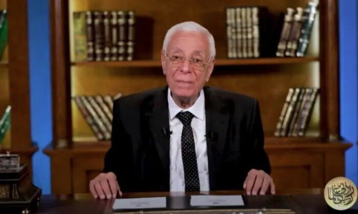 حسام موافي يحذر من التفكك الأسري بعد الزواج