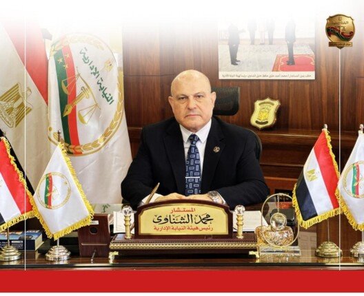 رئيس هيئة النيابة الإدارية يهنئ الرئيس السيسي والشعب المصري بثورة 30 يونيو