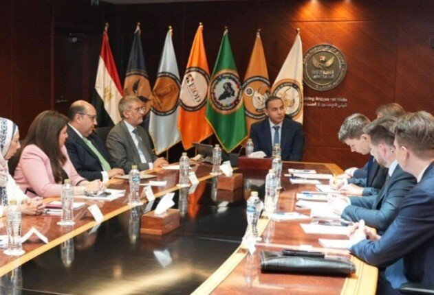 رئيس «الرقابة المالية» يبحث مع نائب «المركزي الروسي» سبل التعاون في قطاع التأمين