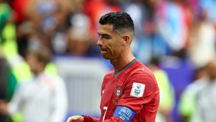 «الفريق هو من يسجل وليس اللاعب».. تييري هنري ينتقد رونالدو بعد تعادل البرتغال أمام الكونغو الديمقراطية