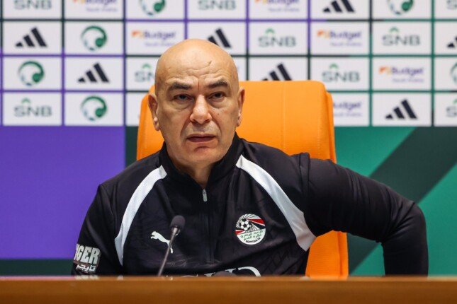 المجلس الأعلى للإعلام يتلقى شكوى من حسام حسن ضد مدحت العدل