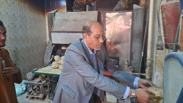 ضبط 387 بطاقة ذكية وتحرير 140 مخالفة في حملة على مخابز القليوبية