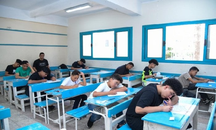 اليوم.. طلاب الشهادة الإعدادية بالمنوفية يختتمون ماراثون الامتحانات
