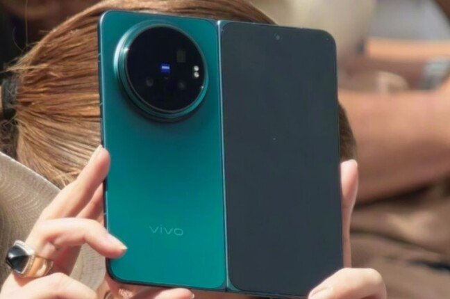 قبل إطلاقه رسيما.. مواصفات هاتف Vivo X Fold 6