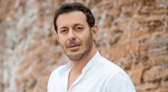 ما سر استمرار الحب بعد الزواج؟.. مصطفى شعبان يكشف