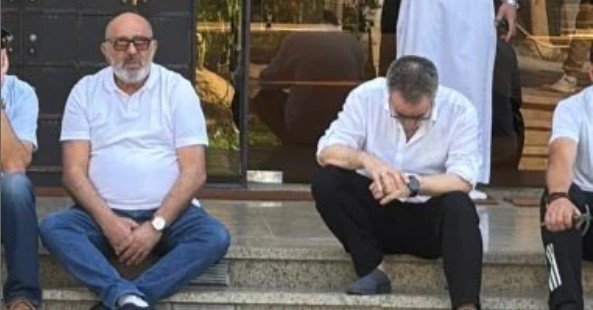 وصول إسماعيل فرغلي وصبحي خليل لمسجد حسن الشربتلي لتشييع جنازة محمد مرزبان