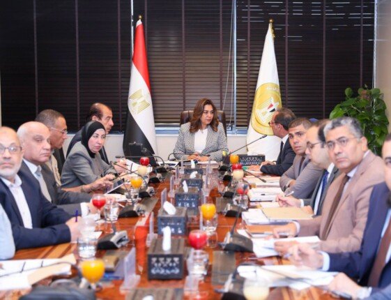 منال عوض: منظومة سجل البيانات البيئية تستهدف إنشاء قاعدة موحدة للمنشآت الصناعية