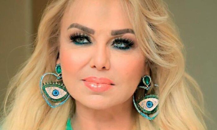 في مقدمتهم خالد زكي.. نجوم الفن في عزاء شقيق الإعلامية سهير شلبي