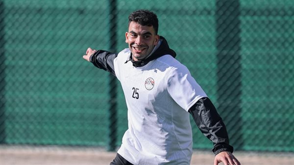 محمد عبد الجليل: «زيزو لعيب كويس لكنه مش سوبر.. وحسام حسن يثق في عبد المنعم»