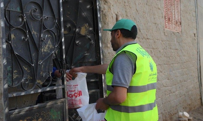 تحت إشراف التضامن.. .توزيع لحوم 75 عجلاً بـ 58 قرية بمحافظة الفيوم