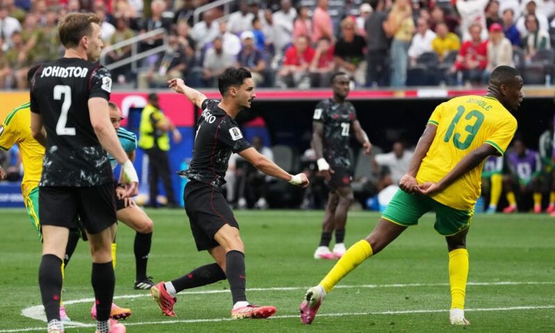 كندا تصعق جنوب أفريقيا وتخطف التأهل إلى ثمن النهائي
