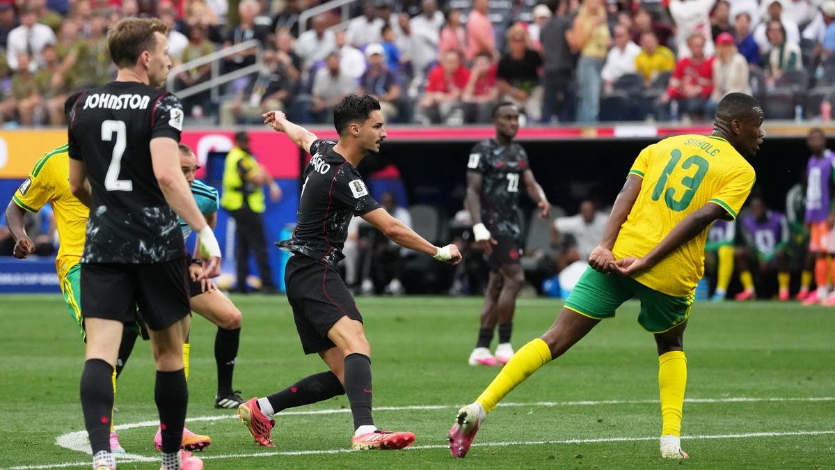 كندا تصعق جنوب أفريقيا وتخطف التأهل إلى ثمن النهائي