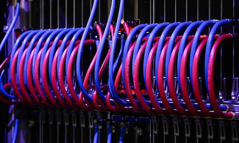 HPE shares soar 37% on booming demand for AI infrastructure