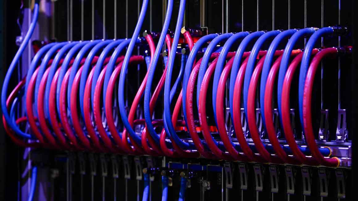 HPE shares soar 37% on booming demand for AI infrastructure