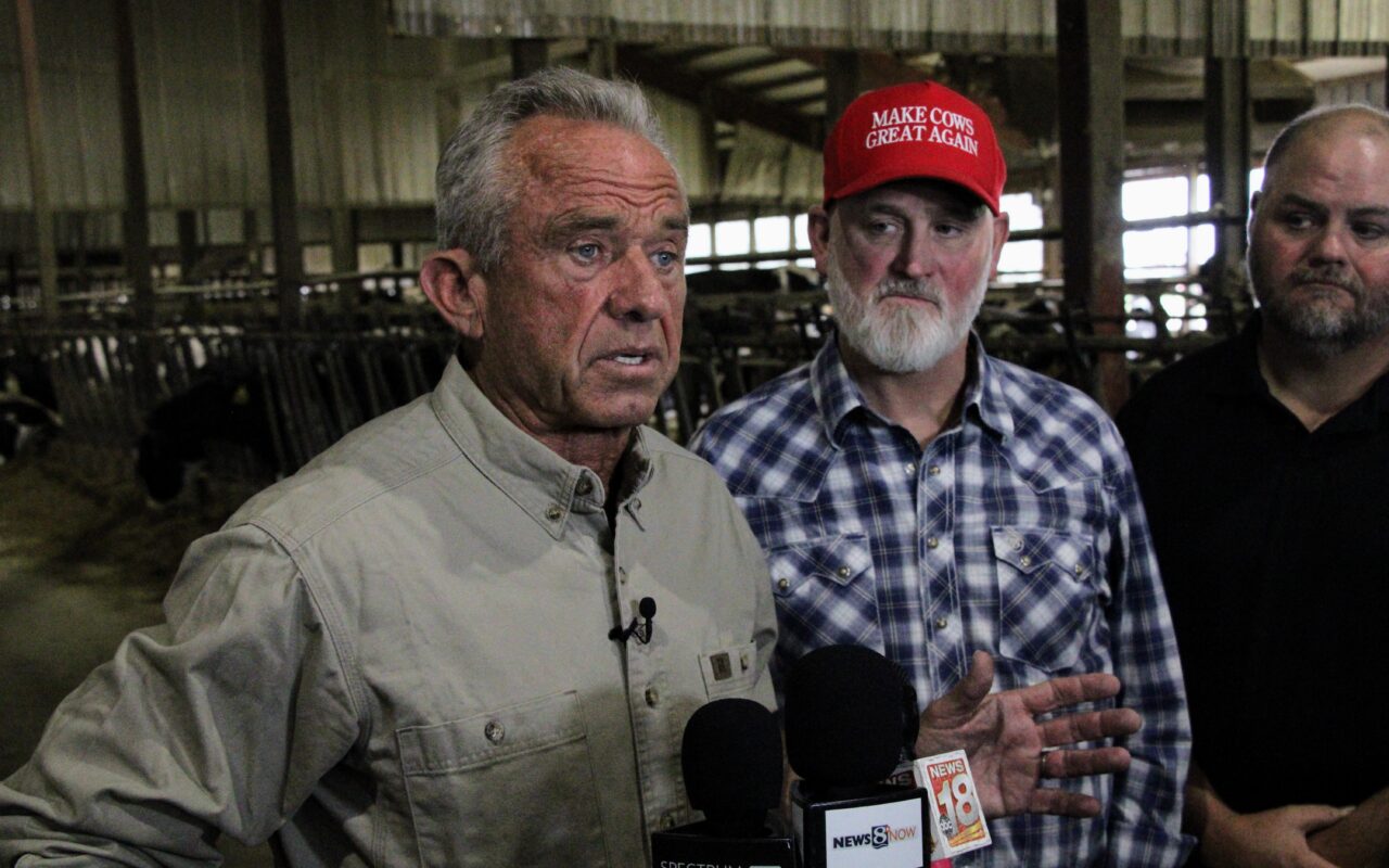 Milk’s the drink of choice at RFK Jr.’s event with swing-district Republican