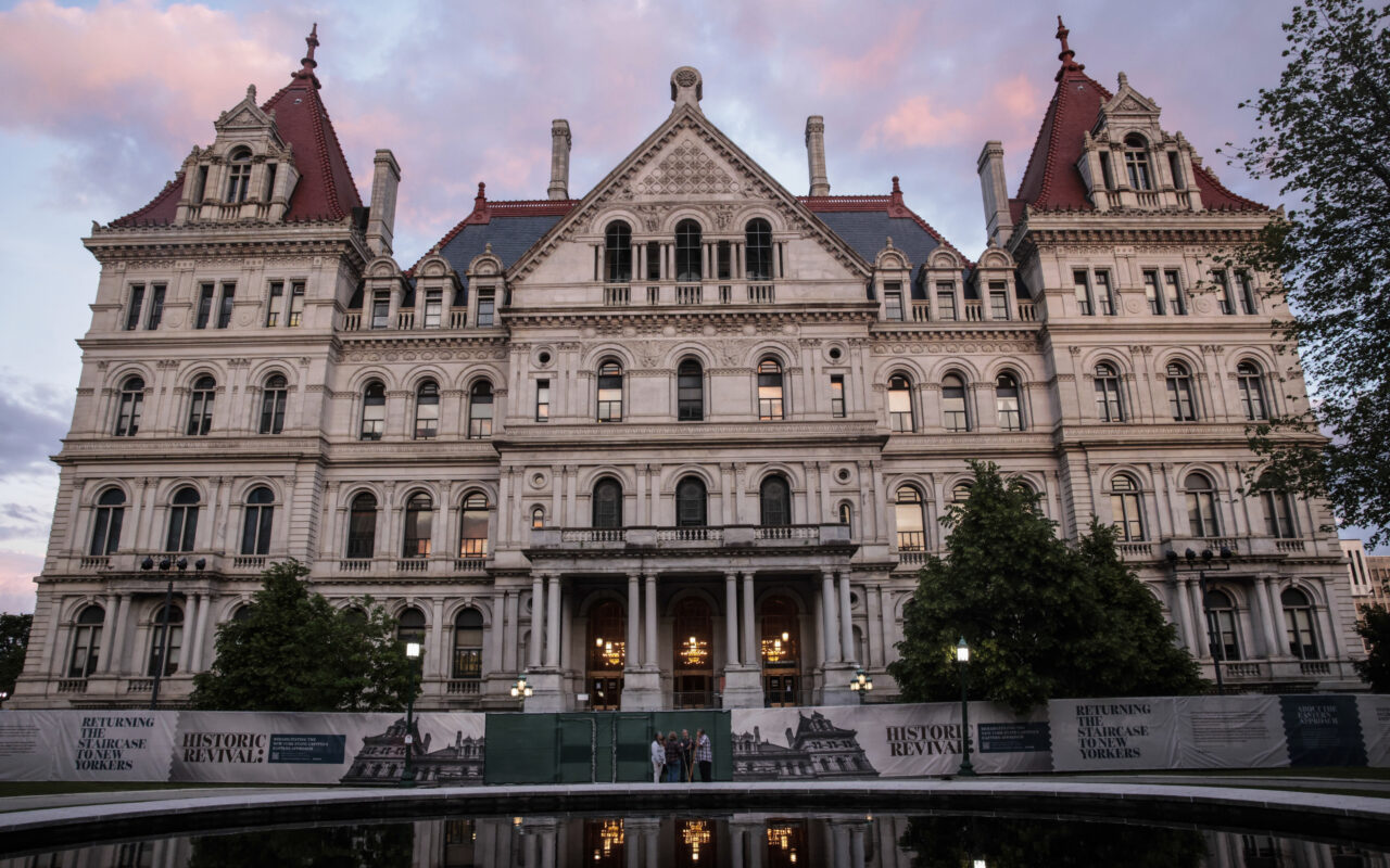 New York Democrats push redistricting amendment, joining national battle