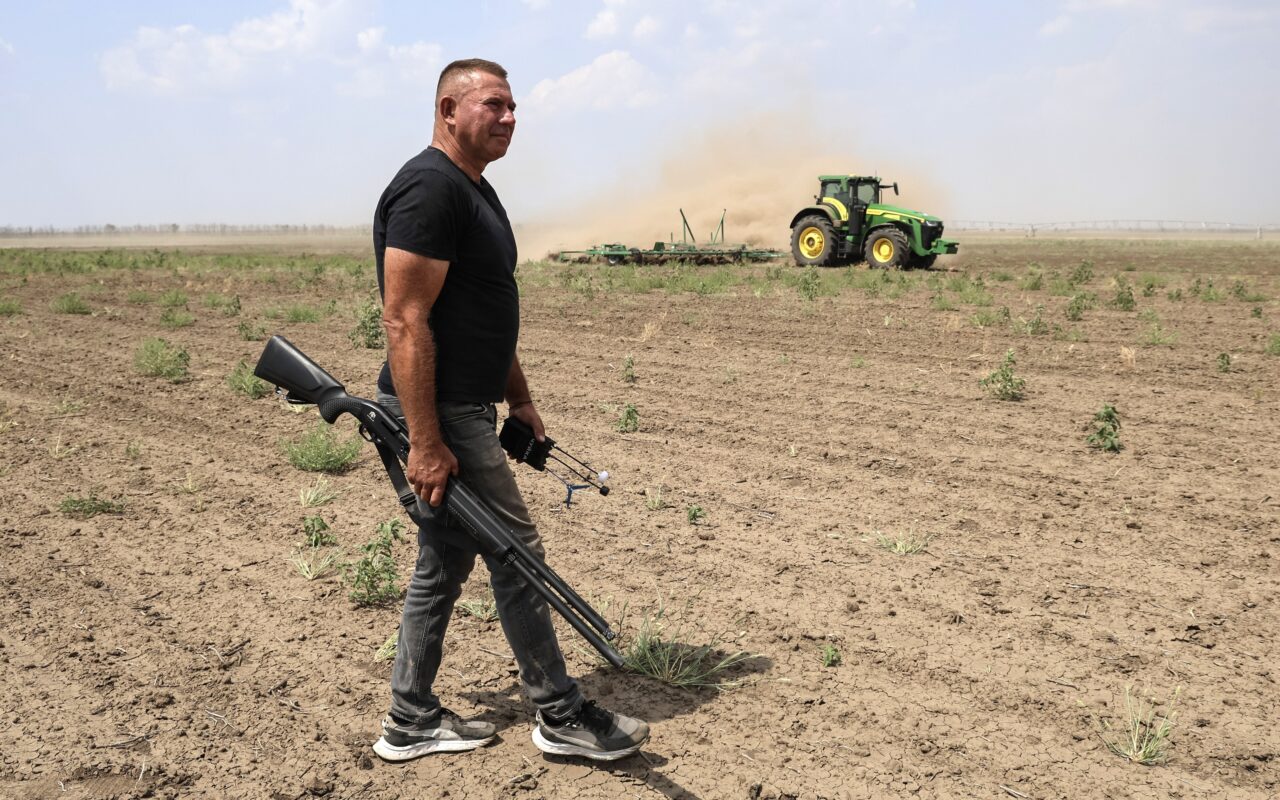 Photos: Farming in Ukraine’s War Zone