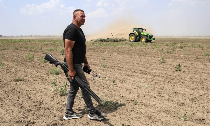 Photos: Farming in Ukraine’s War Zone