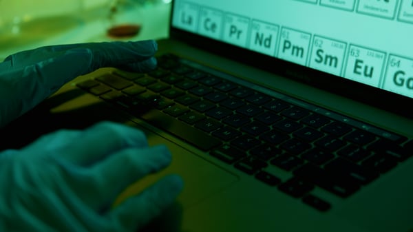 15 elements from the periodic table and what they actually do in the real world