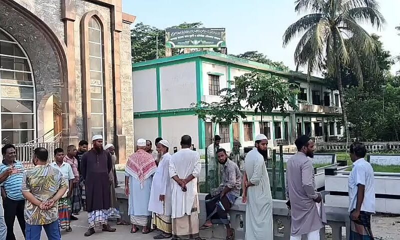 Preparations in Bhola for veteran politician Tofail Ahmed’s burial
