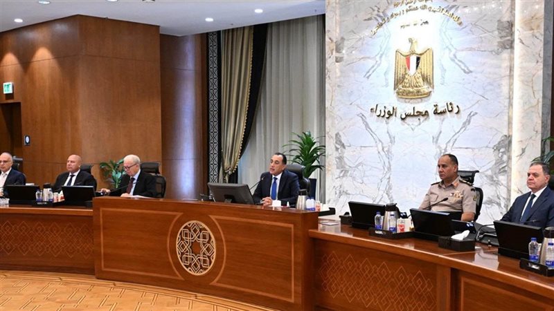 أبرزها استمرار العمل عن بُعد، 9 قرارات جديدة لمجلس الوزراء برئاسة مدبولي