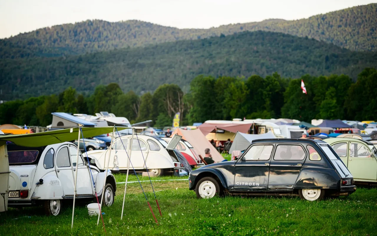 Everything that Americans need to know about driving in France