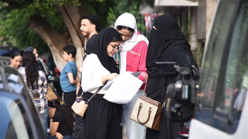 3 حالات صحية بين الملاحظين والطلاب بامتحانات الثانوية العامة في المنيا