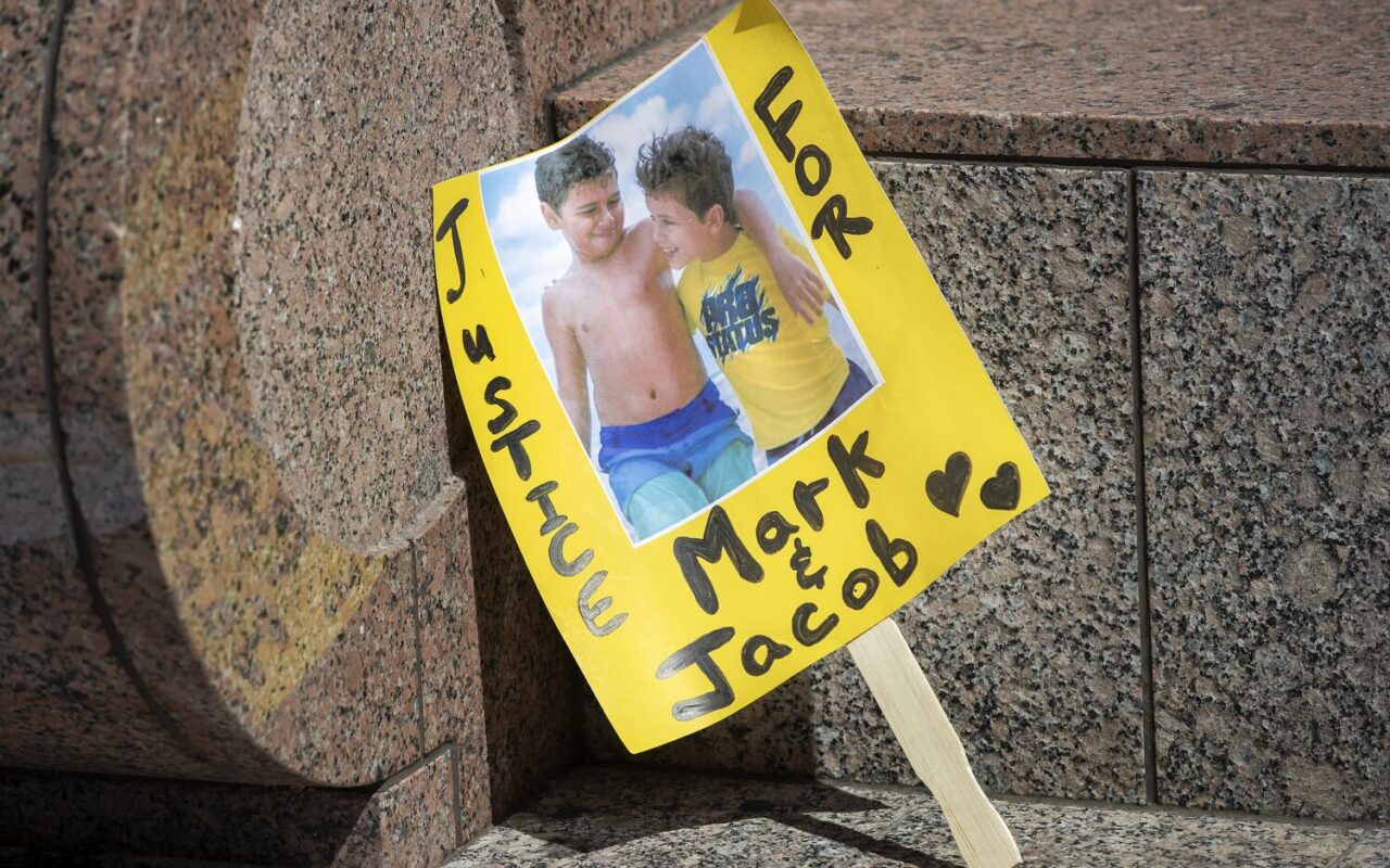 Lawyer urges multimillion-dollar verdict against Grossman and ex-Dodger in killing of two boys