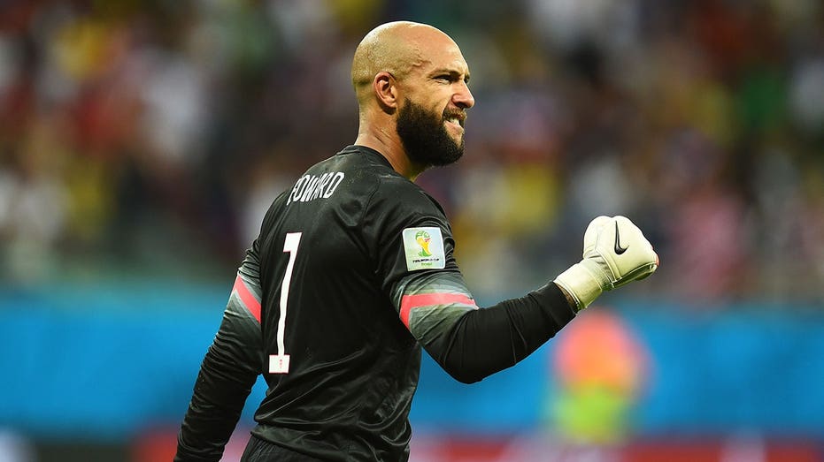 Ex-USMNT star sets USA’s benchmark for successful World Cup, talks excitement of final being in his home state