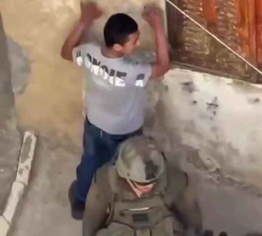 الاحتلال يواصل إغلاق بيت أمر بالكامل ويعطل حياة الفلسطينيين وسط مخاوف من التوسع الاستيطاني