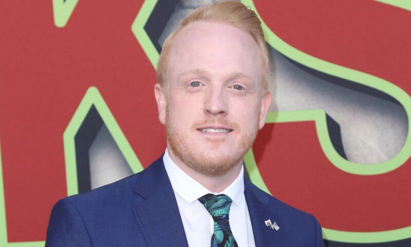 Twin Peaks actor Owain Rhys Davies dies suddenly aged 44 as his heartbroken brother pays tribute
